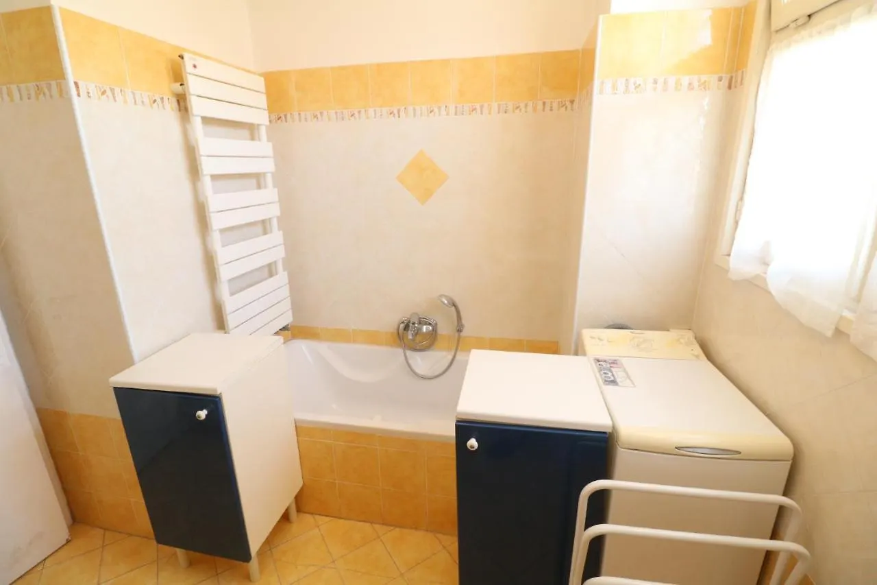 Apartment 1 Bedroom Henri IV On The Croisette 240 Cannes France